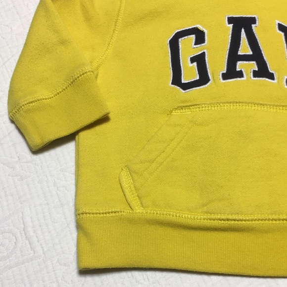3-6m (4/$20) Pullover Hoodie by Gap - Picture 3 of 16